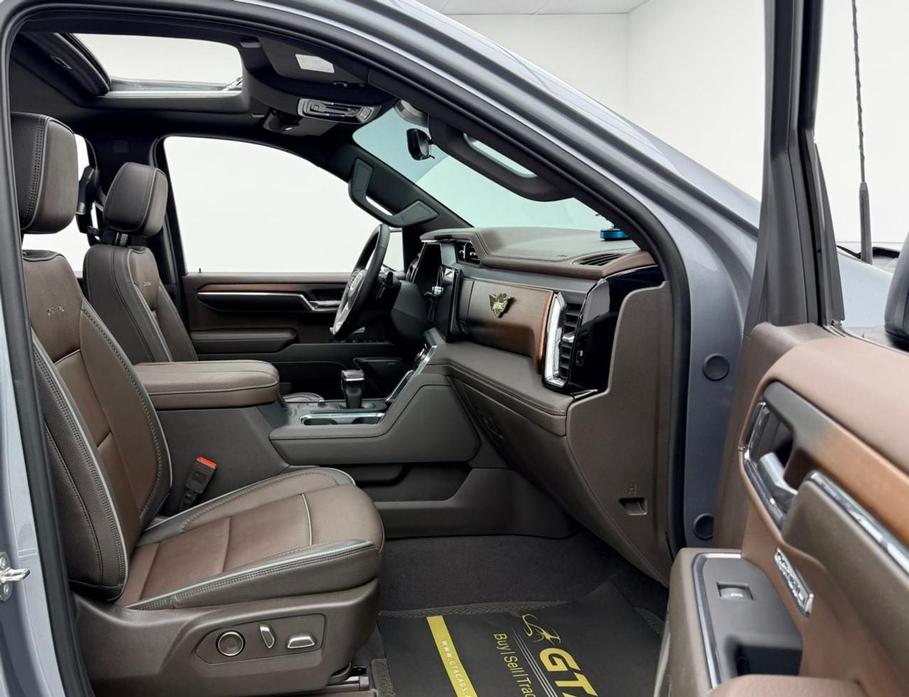 GMC Sierra 2024 GMC Sierra Denali, GMC Warranty+Full Service History, GCC Specs
