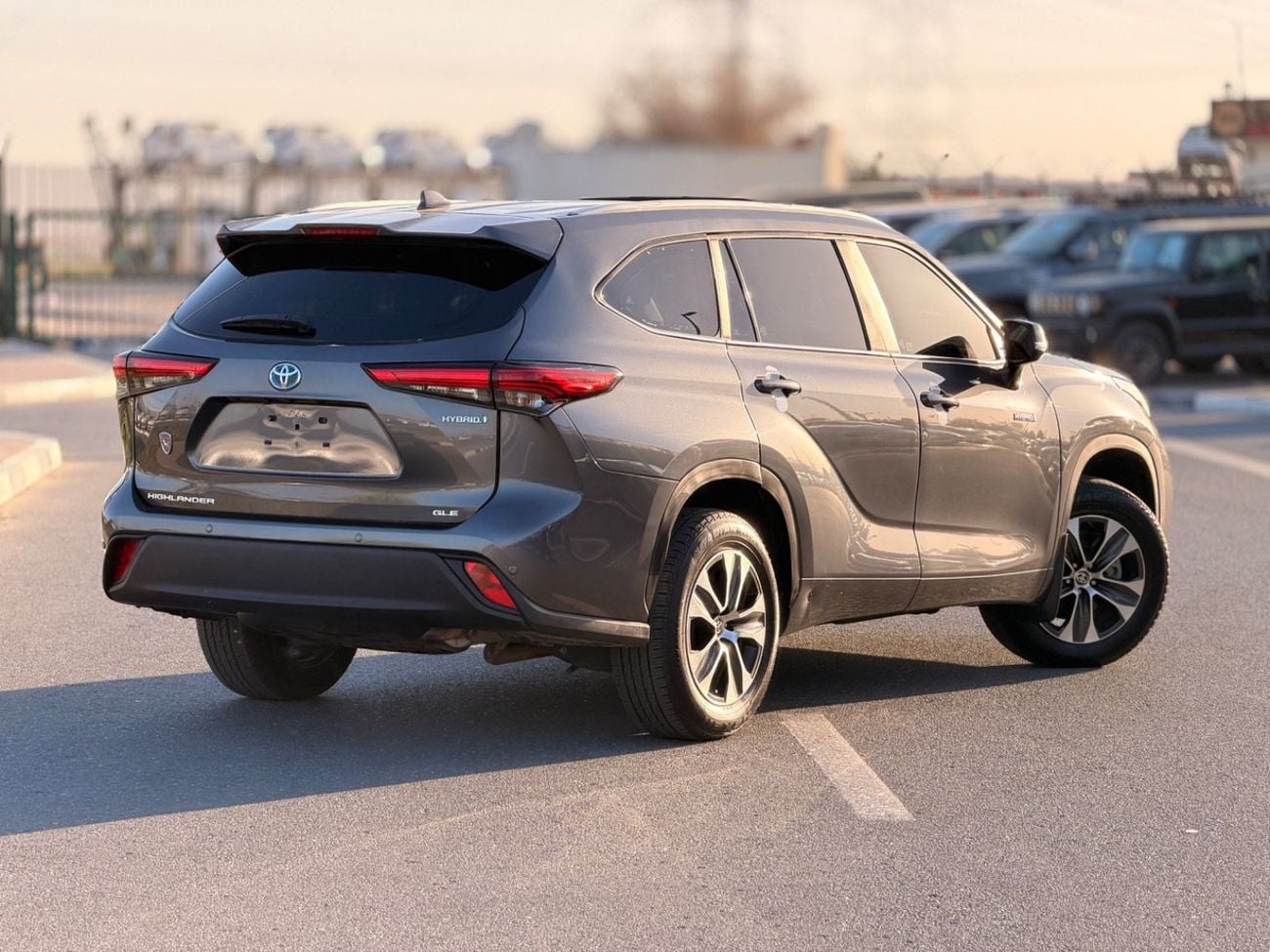 Toyota Highlander GLE HEV GLE Hybrid Full option 2023