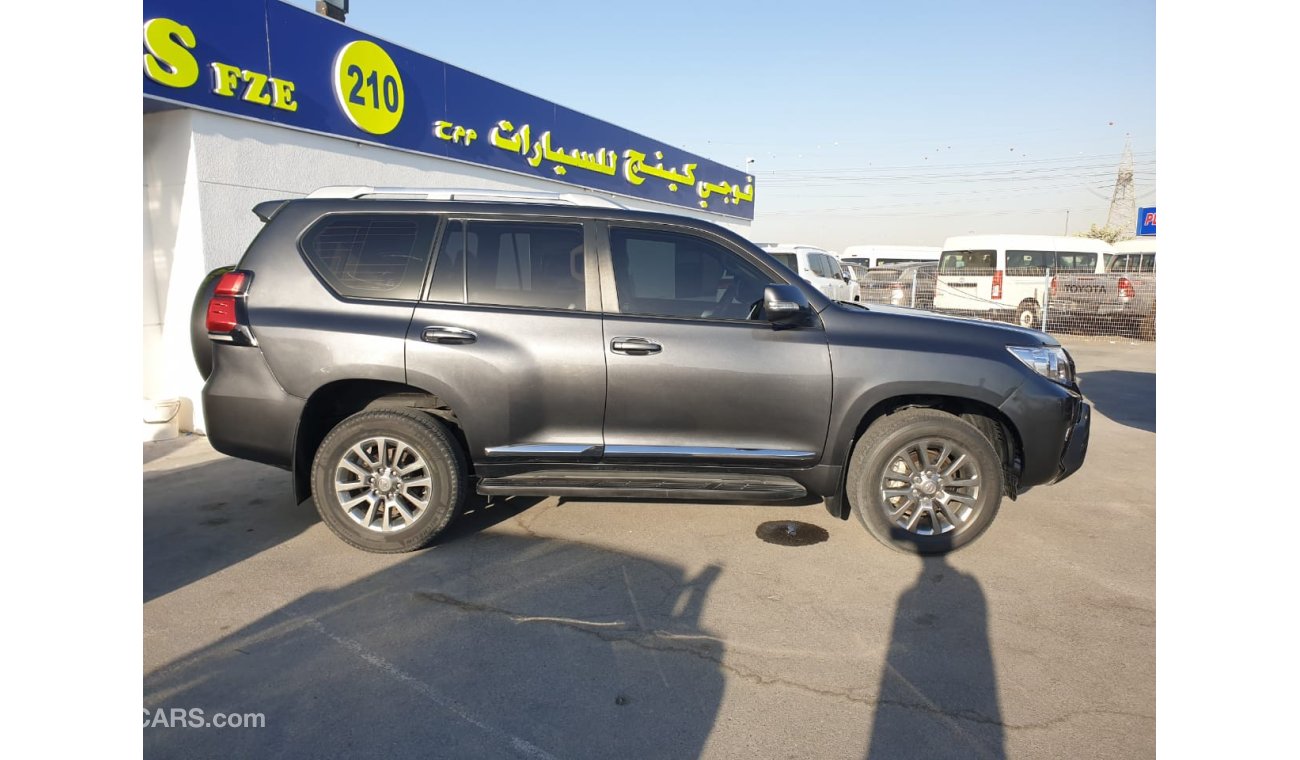 Toyota Prado 4.0L - V6 - 4x4 - Push Start