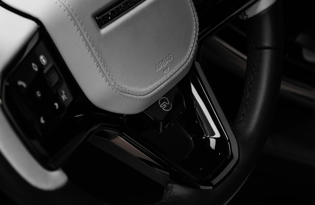 Land Rover Range Rover 4.4L V8 Twin-Turbo Mild-Hybrid