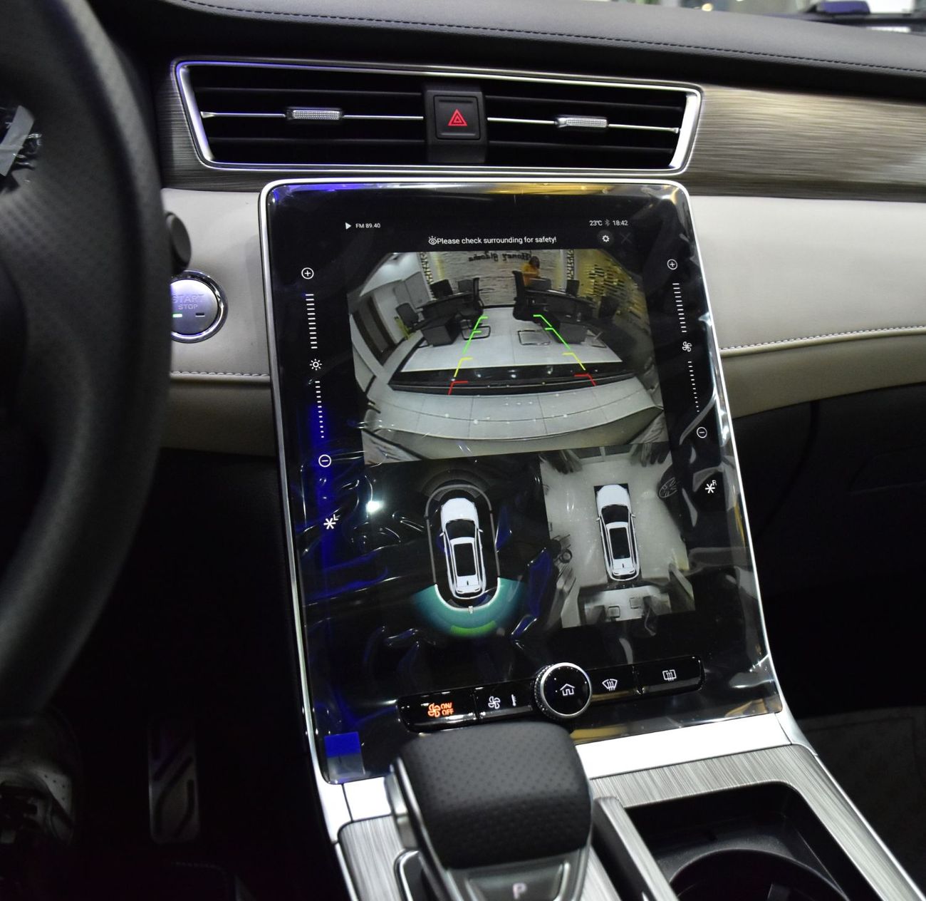 MG RX5 EXCELLENT DEAL for our MG RX5 1.5L ( 2024 Model ) in Beige / Silver Color GCC Specs