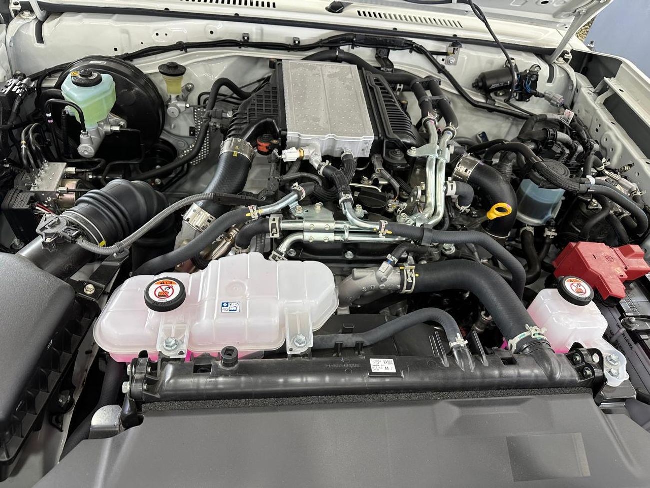 تويوتا لاند كروزر بيك آب Landcruiser pickup single cabin RHD diesel engine 2.8L manual gear 2025