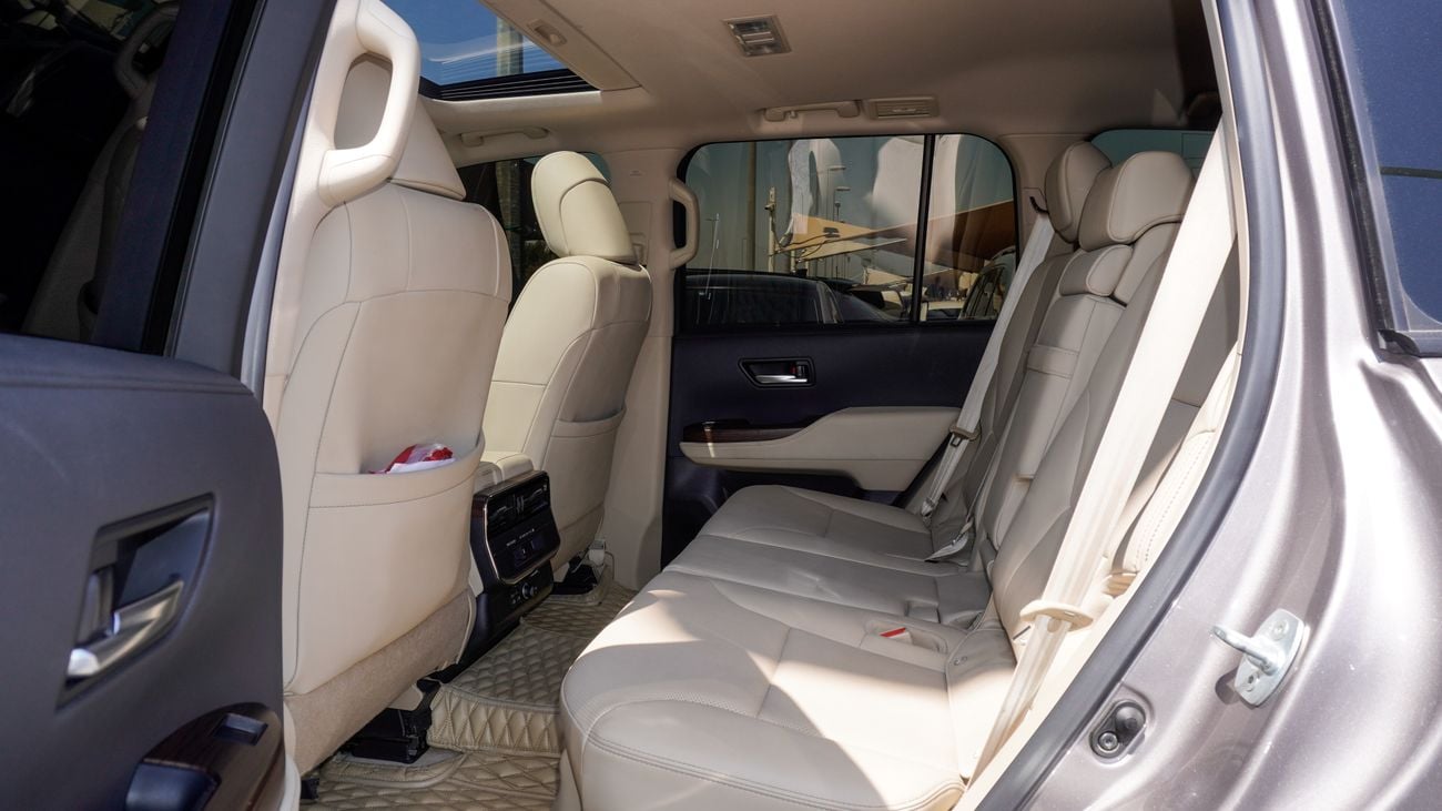 Toyota Land Cruiser GXR 3.5 L Twin Turbo V6