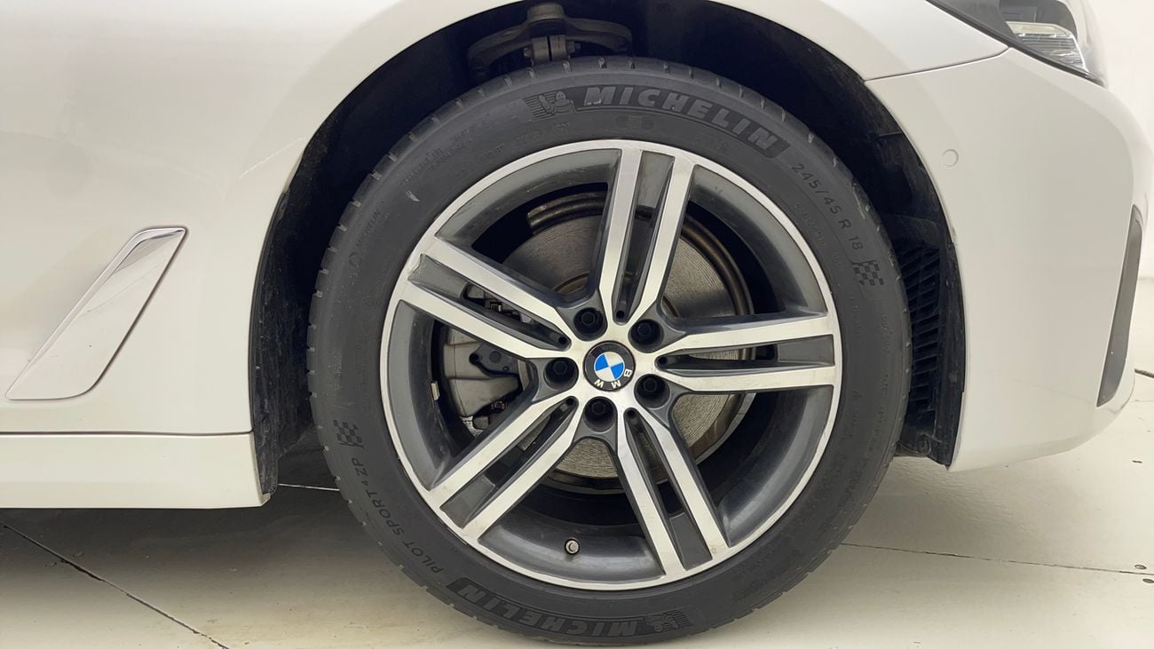 بي أم دبليو 520i 2023 JOY EDITION | AED 1818/Month | 0 DP | 30 Day Return | Warranty | Service History