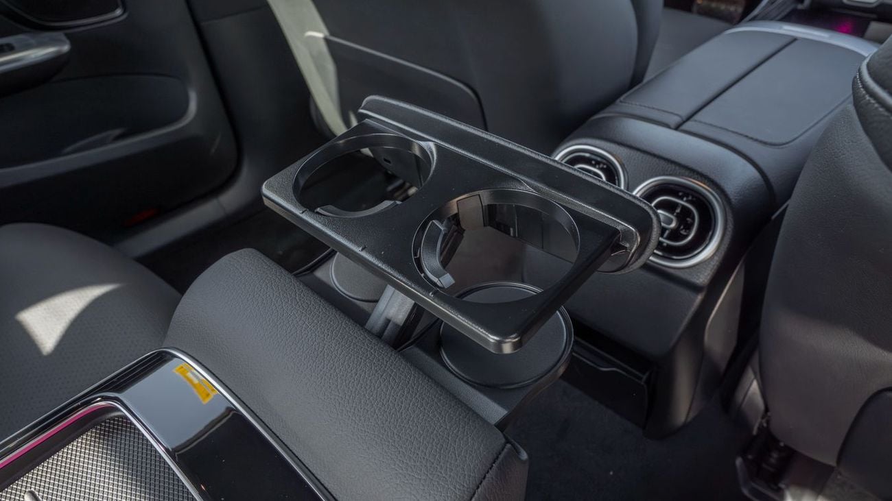 مرسيدس بنز C 200 MERCEDES BENZ C200 2.0L-2025YM