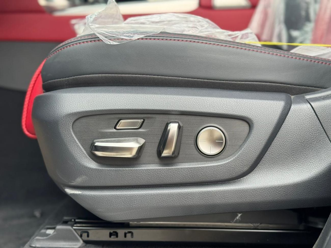 لكزس LX 600 F-Sport 3.5L