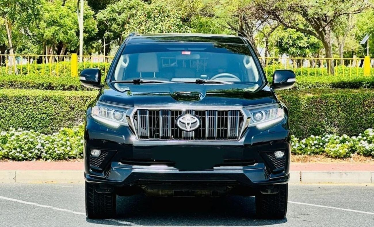 تويوتا برادو TXL3 4.0L Toyota Prado 3 4.0L Toyota Prado VXR 2020 4.0 L sunroof electric seats leather seats