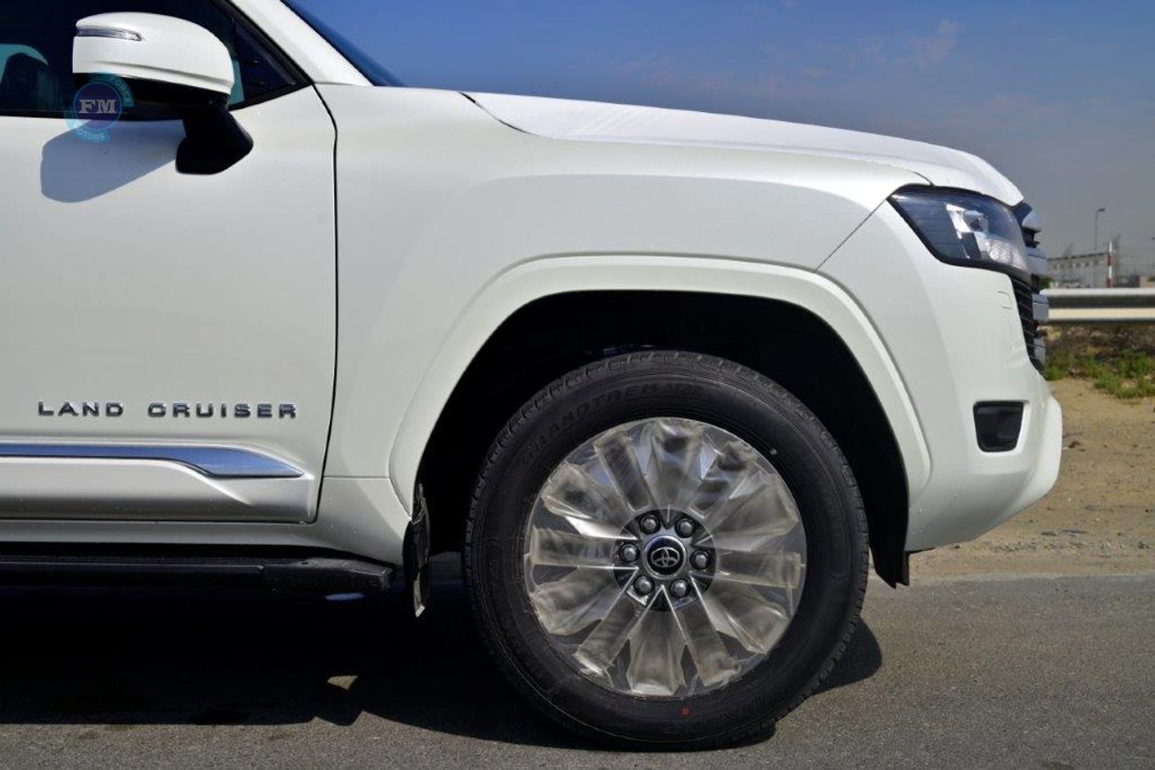 تويوتا لاند كروزر 300 GXR