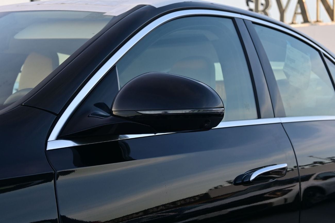مرسيدس بنز E200 STD Mercedes-Benz E200 2.0L Turbo + Mild Hybrid Color Black Model 2025