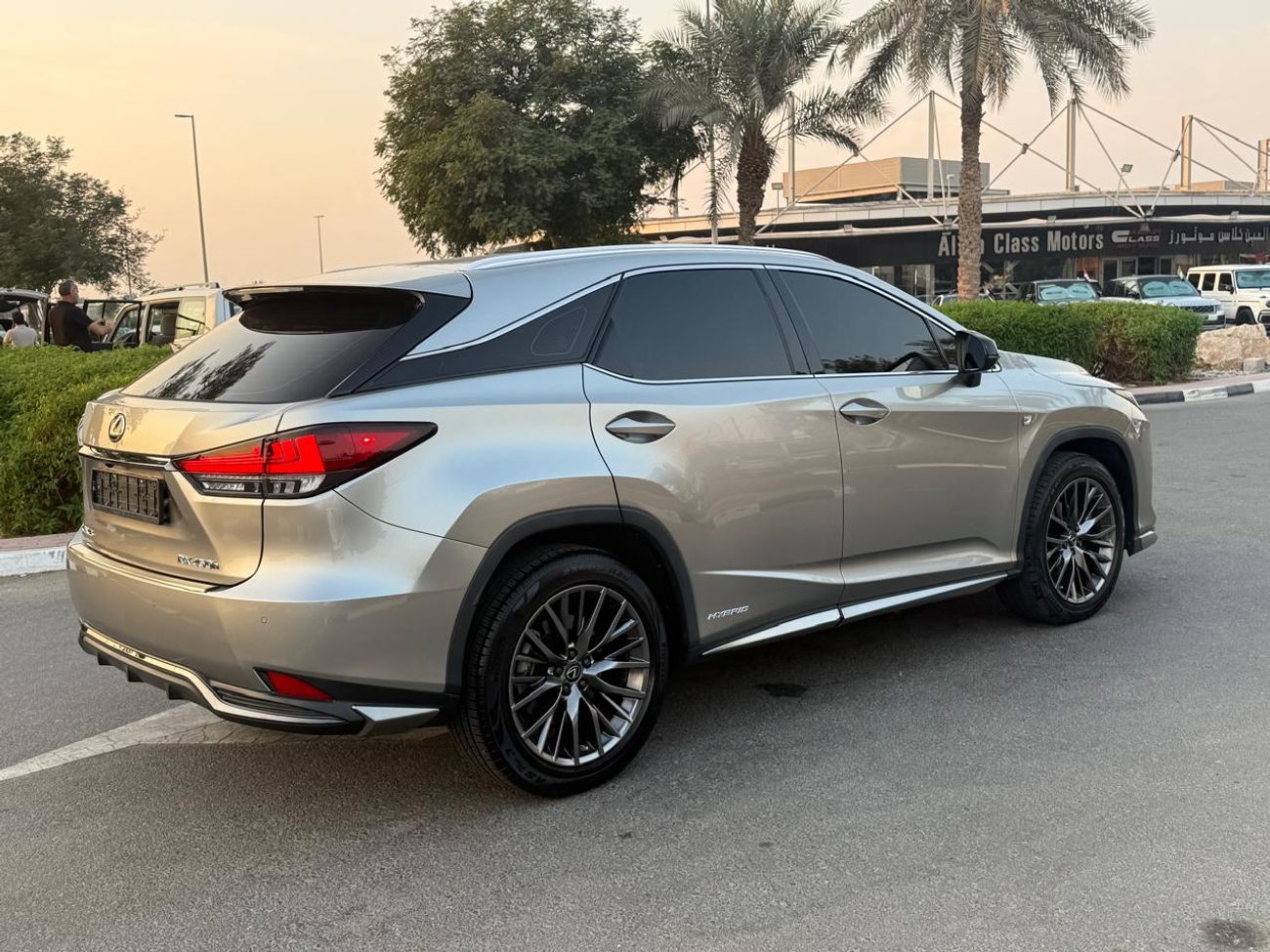 Lexus RX450h F-Sport 3.5L (308 HP)