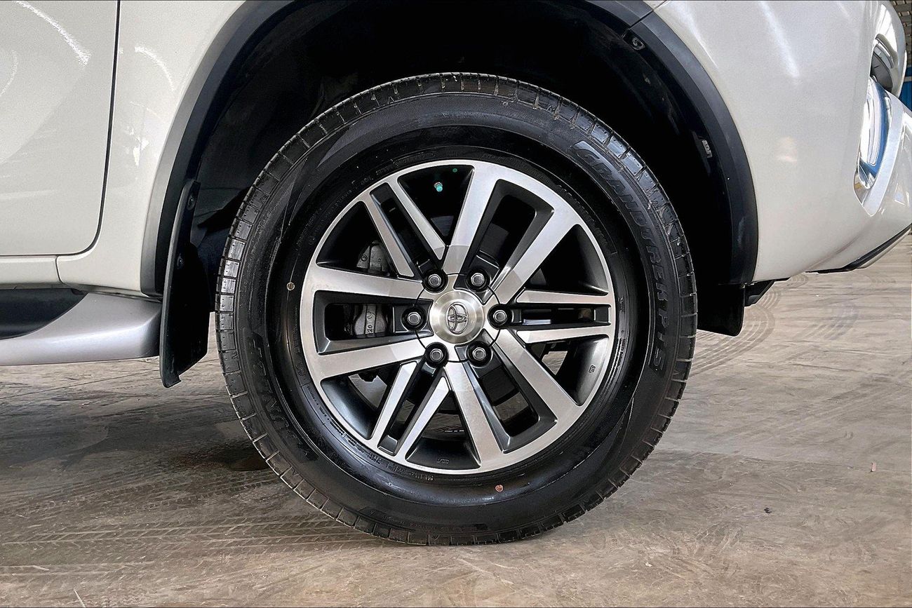 Toyota Fortuner VXR | Guaranteed Warranty | 0 Down Payment