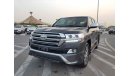 Toyota Land Cruiser fresh and imported and very clean inside and outside and totally ready to drive