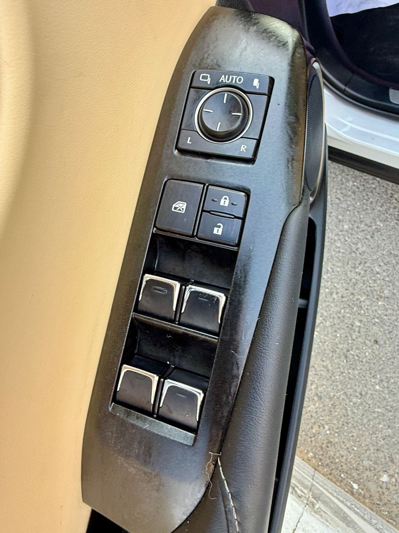 Lexus NX300 Nx300 Full option