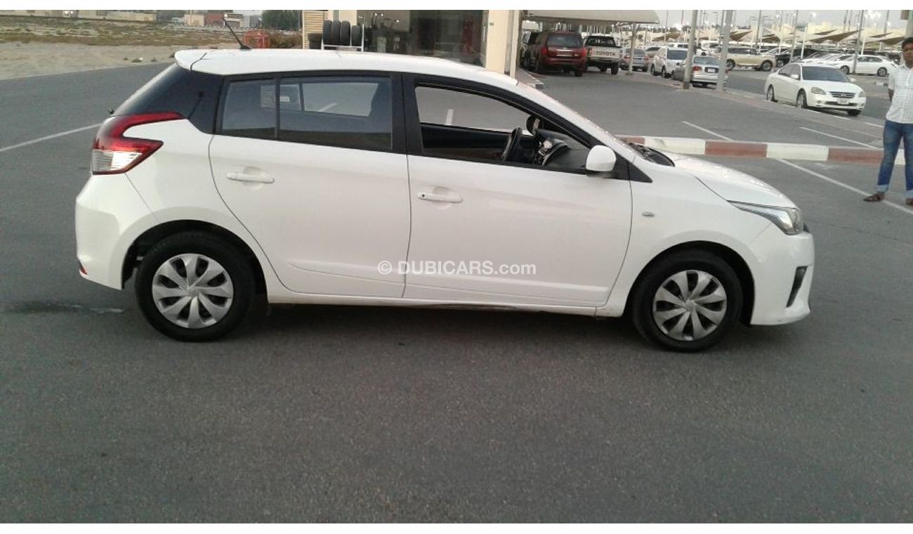 Toyota Yaris 2015