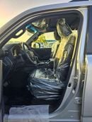 تويوتا لاند كروزر GXR BASIC / 4.0L PETROL V6 / SUNROOF / LEATHER WITH DRIVER POWER SEAT (CODE # GXR4B)