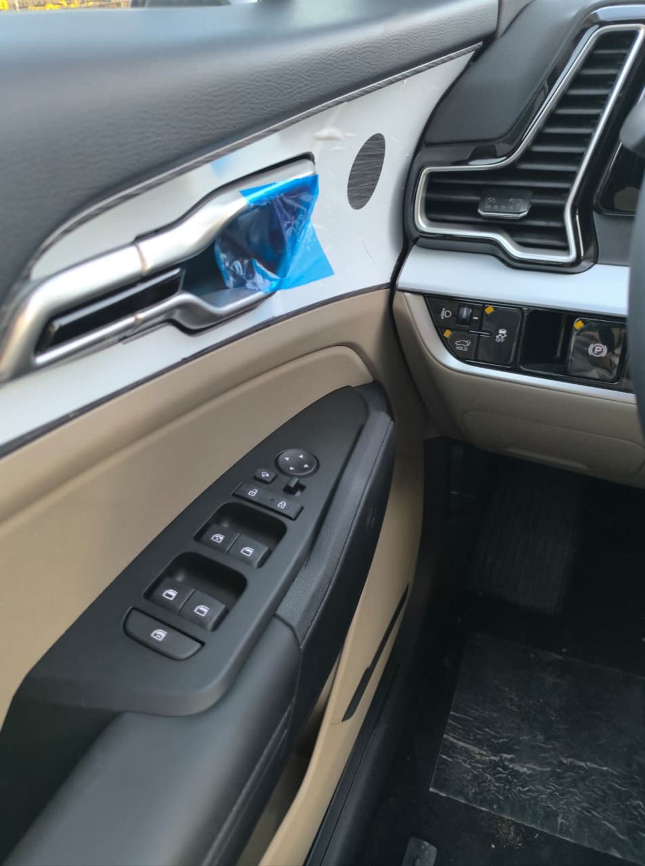 Kia Sportage 2.0L MPI LX (FWD)