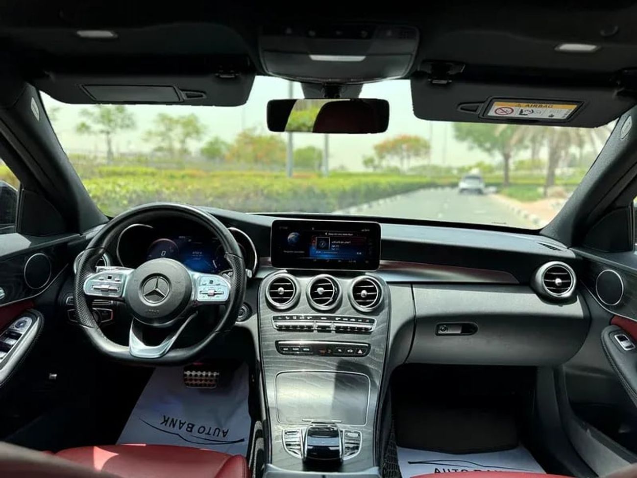 Mercedes-Benz C 200 Premium 2.0L