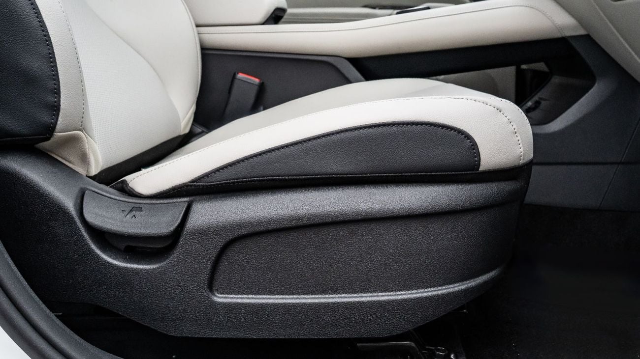 كيا سبورتيج 2025 | KIA SPORTAGE 1.5T 2WD PREMIUM SMART WITH ELECTRIC TAIL GATE & WIRLESS CHARGER