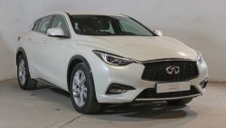 Infiniti Q30