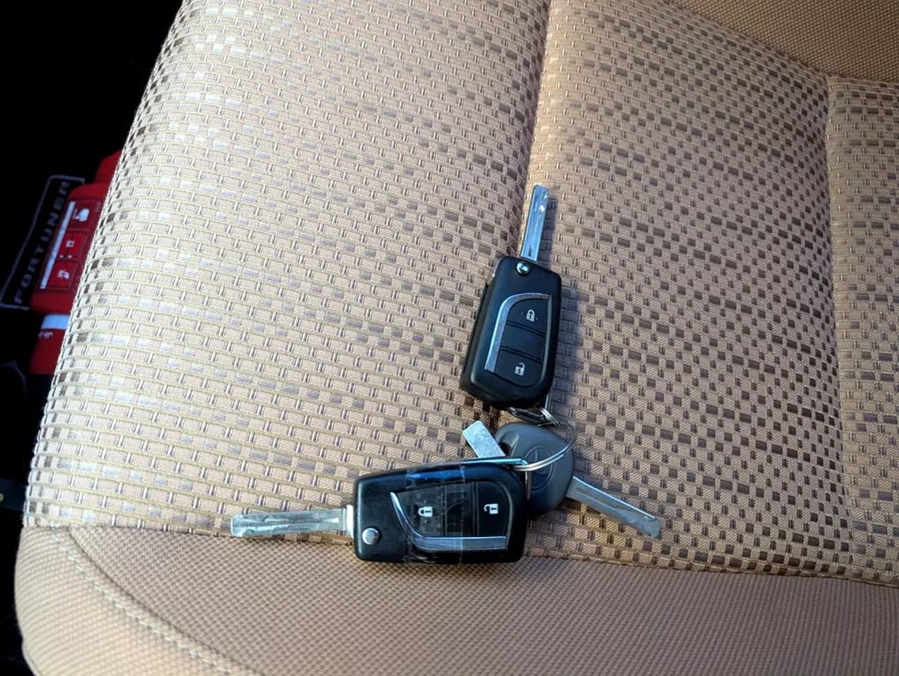 Toyota Fortuner EXR | 2.7L 4x4 | GCC Specs | Interior and Exterior Excellent Condition