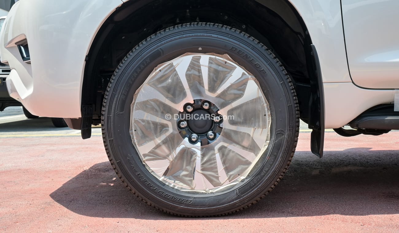 تويوتا برادو VX 4.0L YM 2023