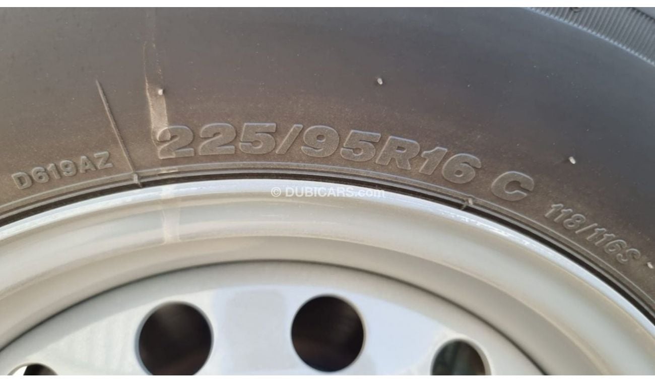 Toyota Land Cruiser 70 Toyota LC 78 4.5 DSL HTOP BEIGE COLOR