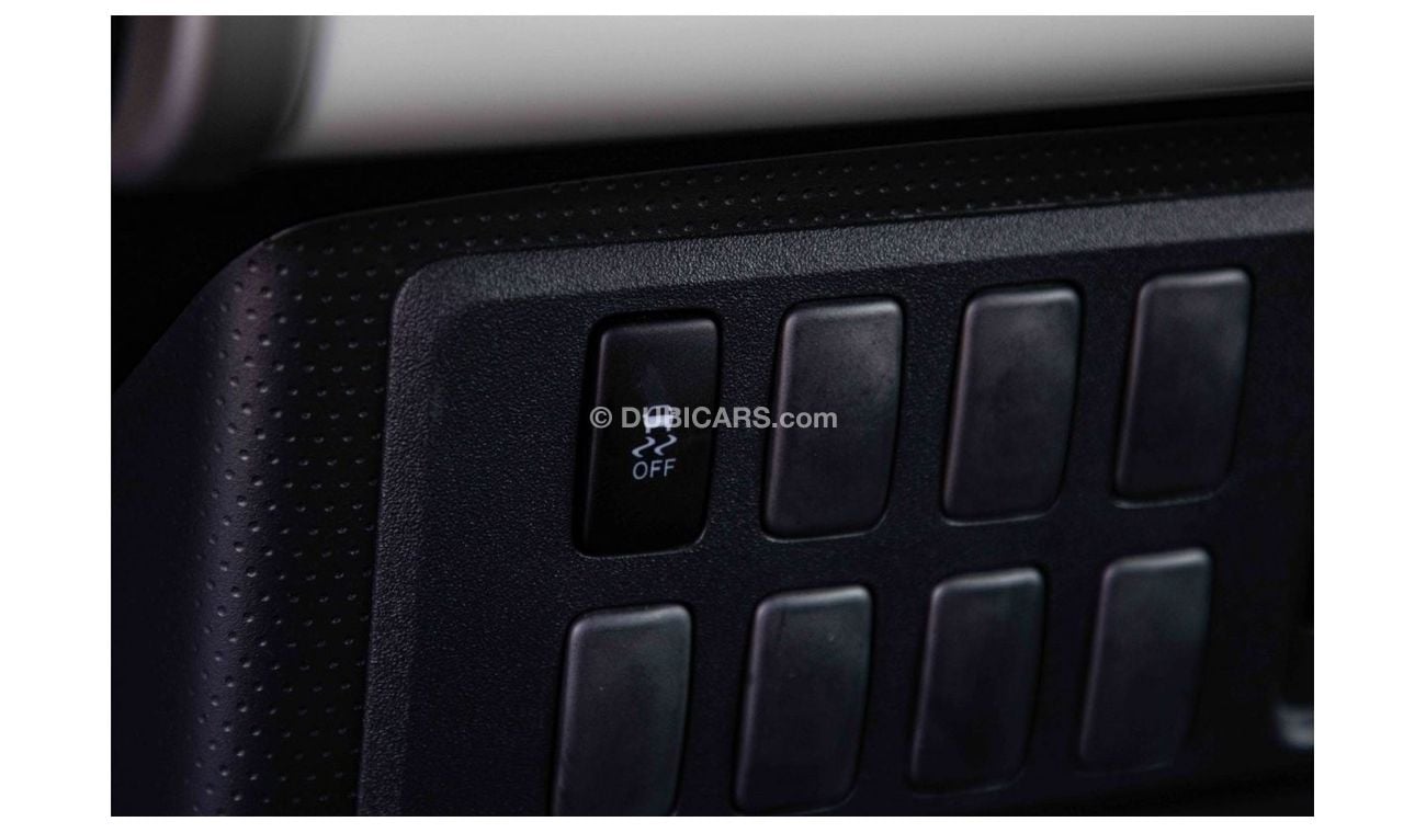 Toyota FJ Cruiser 2023 Toyota FJ Cruiser 4.0 STD Petrol A/T