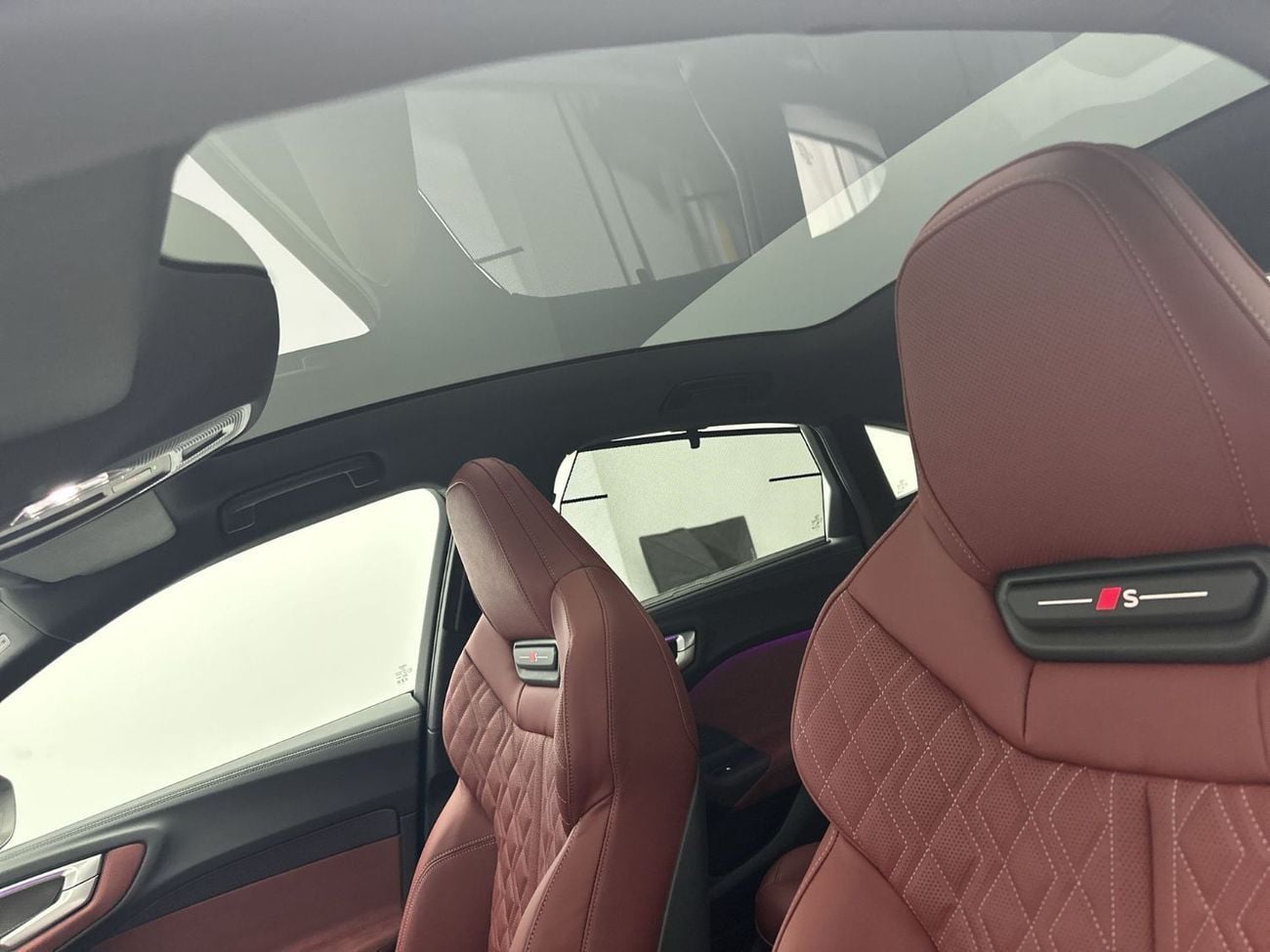 Audi S5 S-LINE Sedan TFSI 367hp (Ref# 18815)