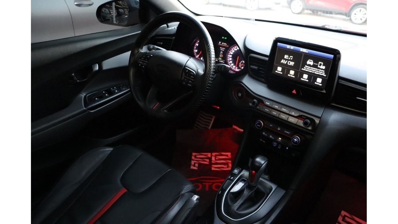 هيونداي فيلوستر Hyundai Veloster Sport Turbo / 2020 / GCC / 1.6T / Free Accident