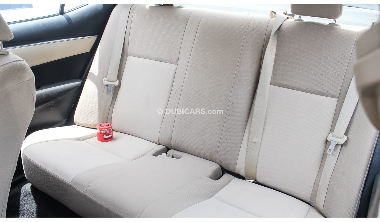 Toyota Corolla 2014 model Gulf specs standard options