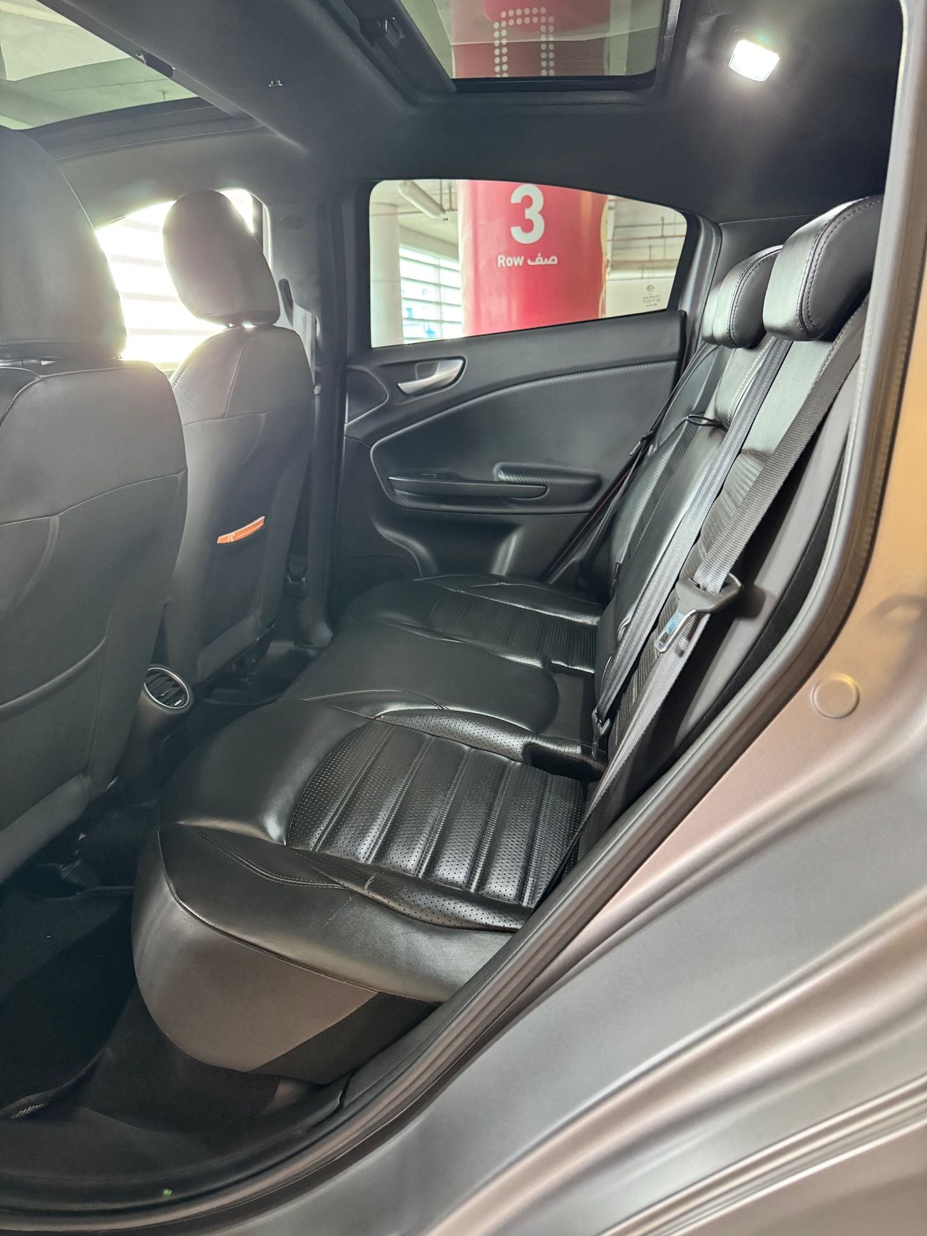 ألفا روميو جوليتا Veloce 1.750L Turbo Engine