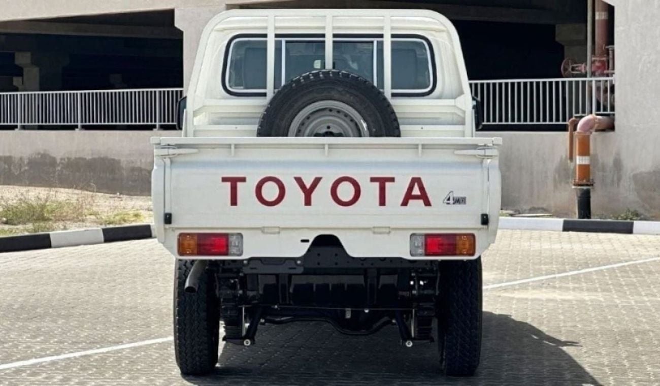 تويوتا لاند كروزر بيك آب Toyota Land Cruiser Pickup LC79 DC 4.2L Diesel 2025