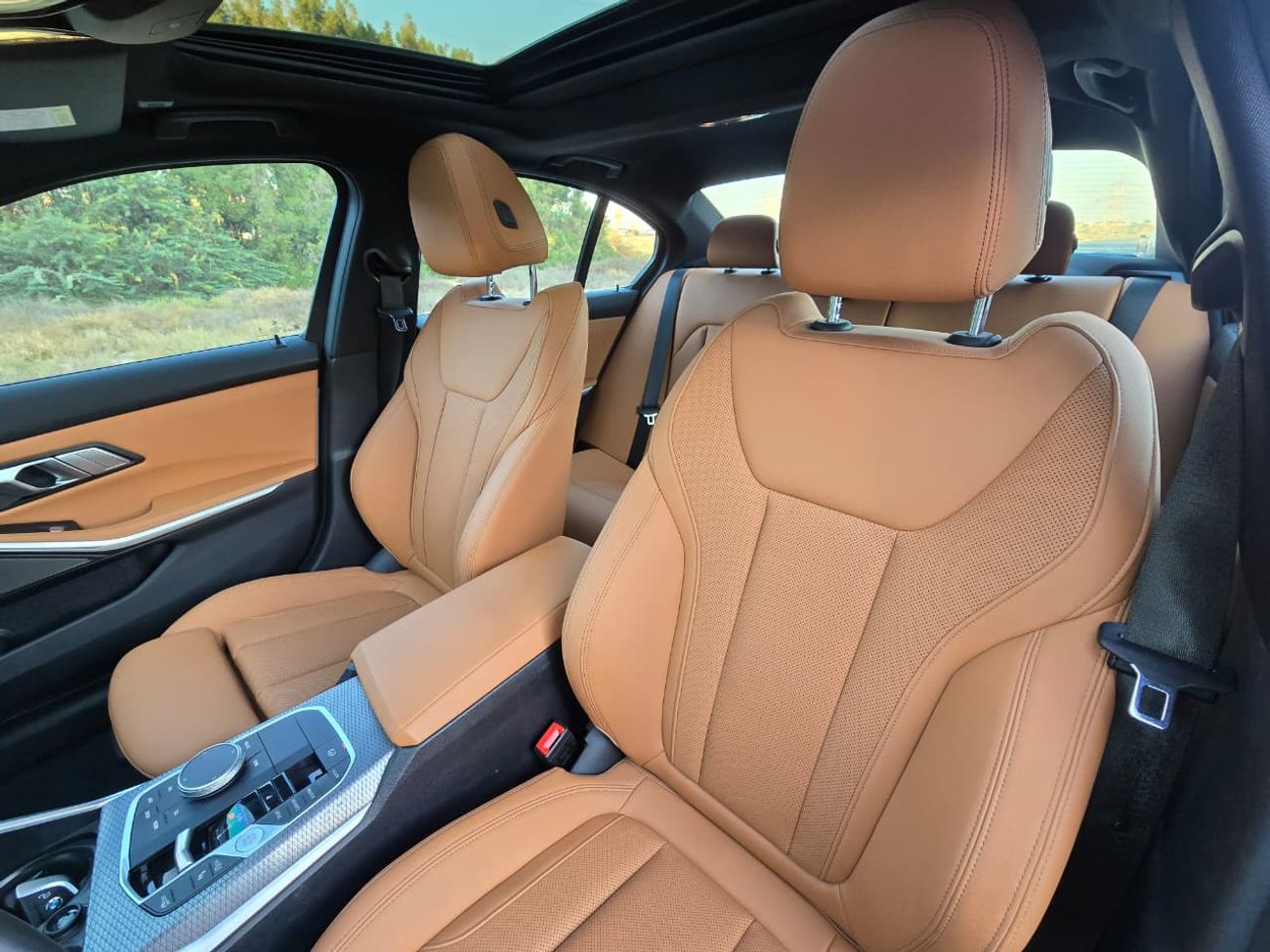 BMW 320i BMW 320i 2024 KOREAN // BODY KIT M POWER // ACCIDENT FREE // ORGINAL PAINT // LOW MILEAGE