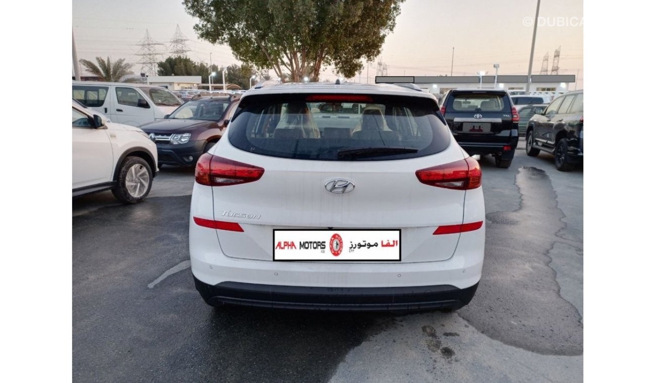 Hyundai Tucson 2.0L 4x2 Mid Option (2021 Model)