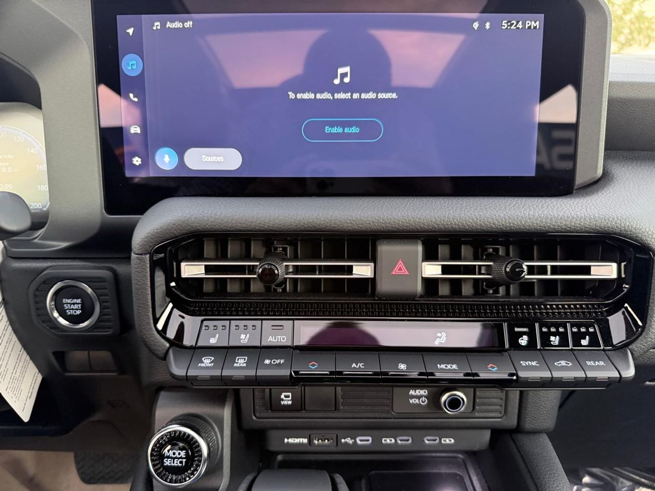 تويوتا برادو Toyota Prado Luxury 2.4L 2026 With Panoramic Sunroof Black Petrol (Export Only)