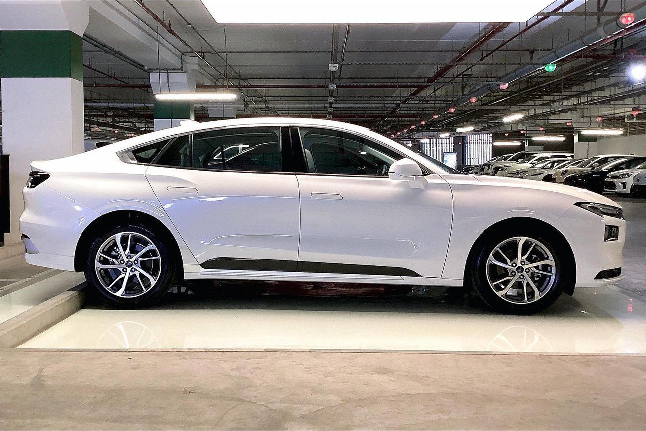 Ford Taurus Ambiente | National Day Celebration | Guaranteed Warranty | 0 Down Payment