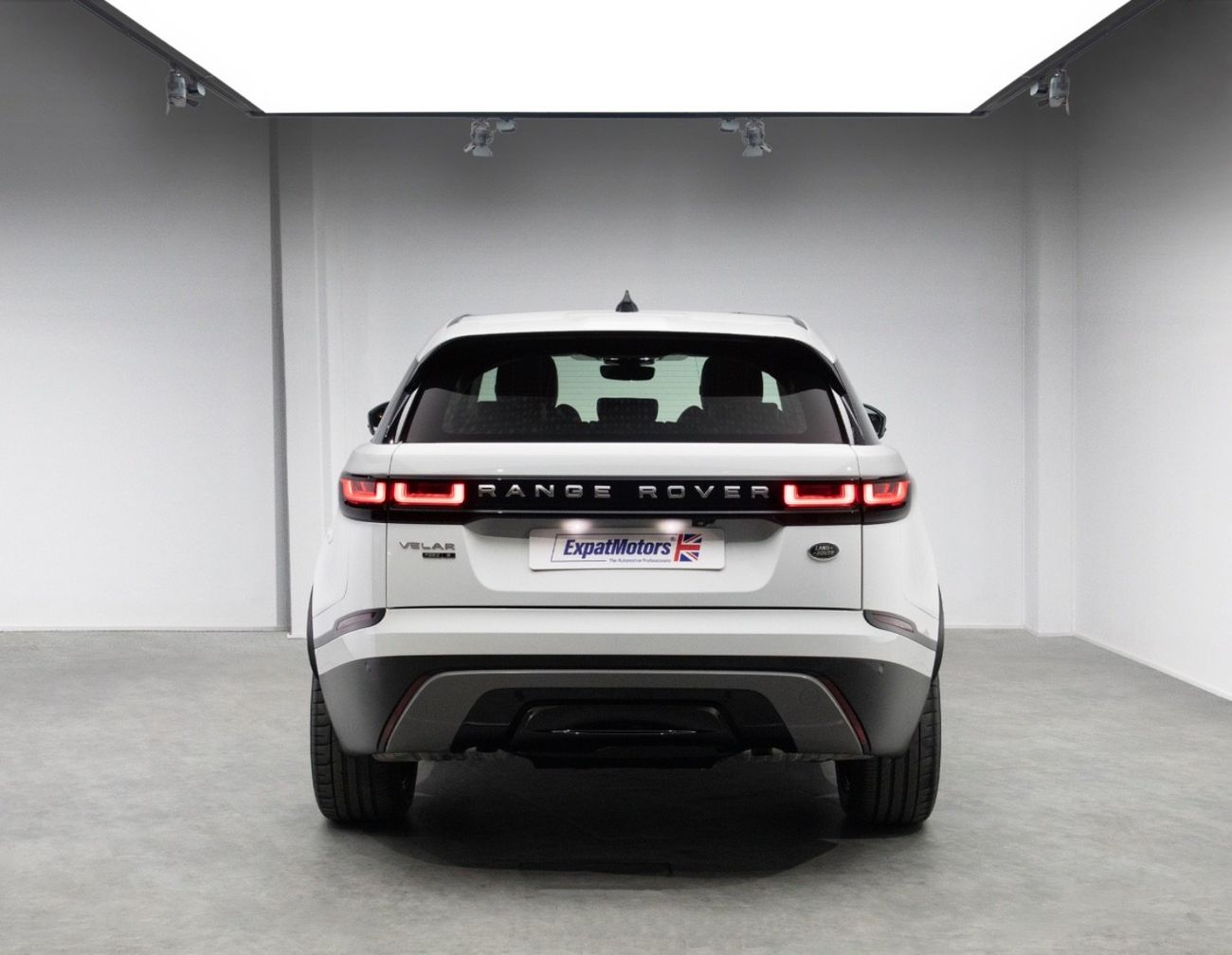 لاند روفر رينج روفر فيلار P250 S 2.0L Petrol