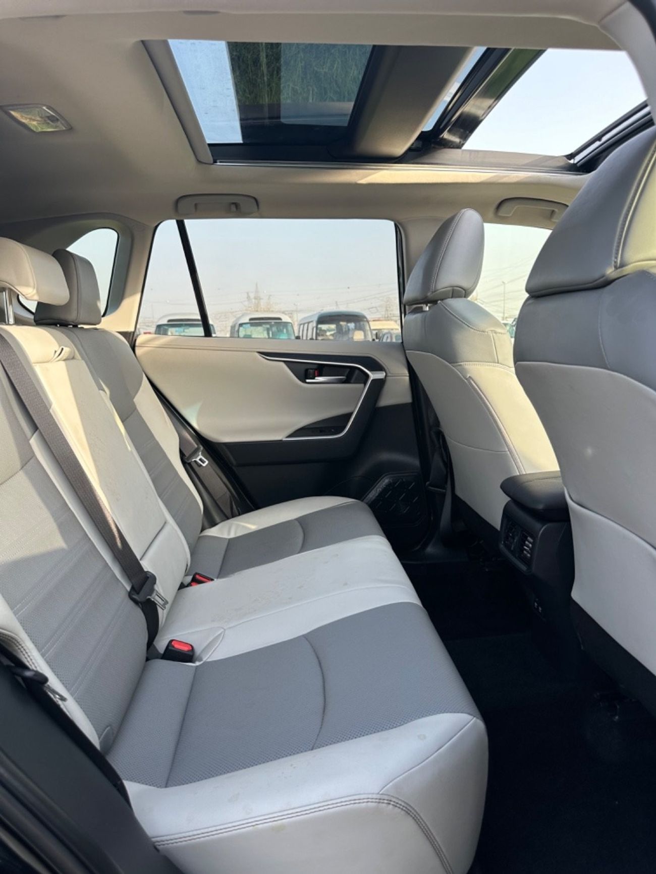 Toyota RAV4 Limited Toyota RAV4 Full Option