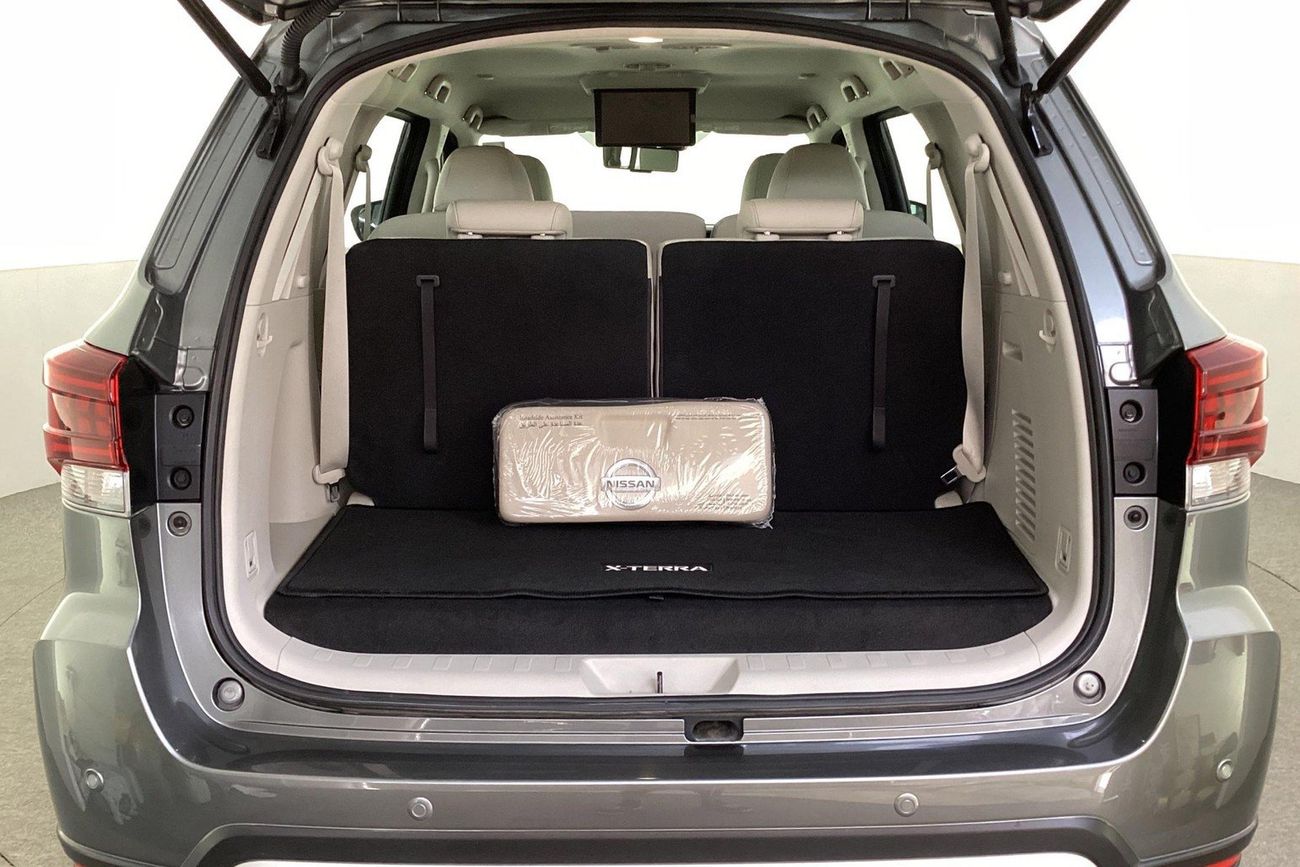 Nissan XTerra Platinum | Guaranteed Warranty | 0 Down Payment