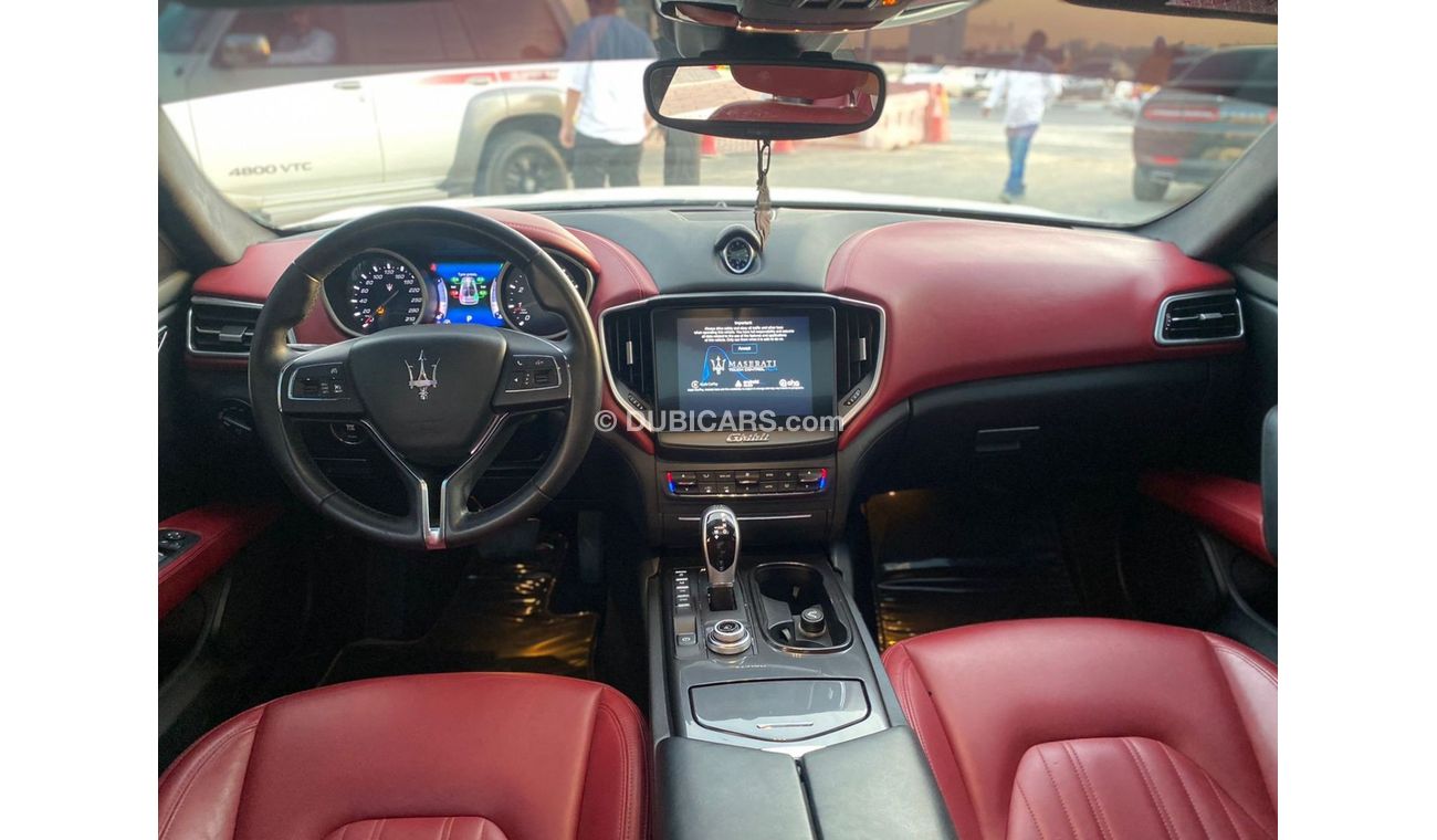 Maserati Ghibli Mazerati ghibli 2017GCC full option perfect condition