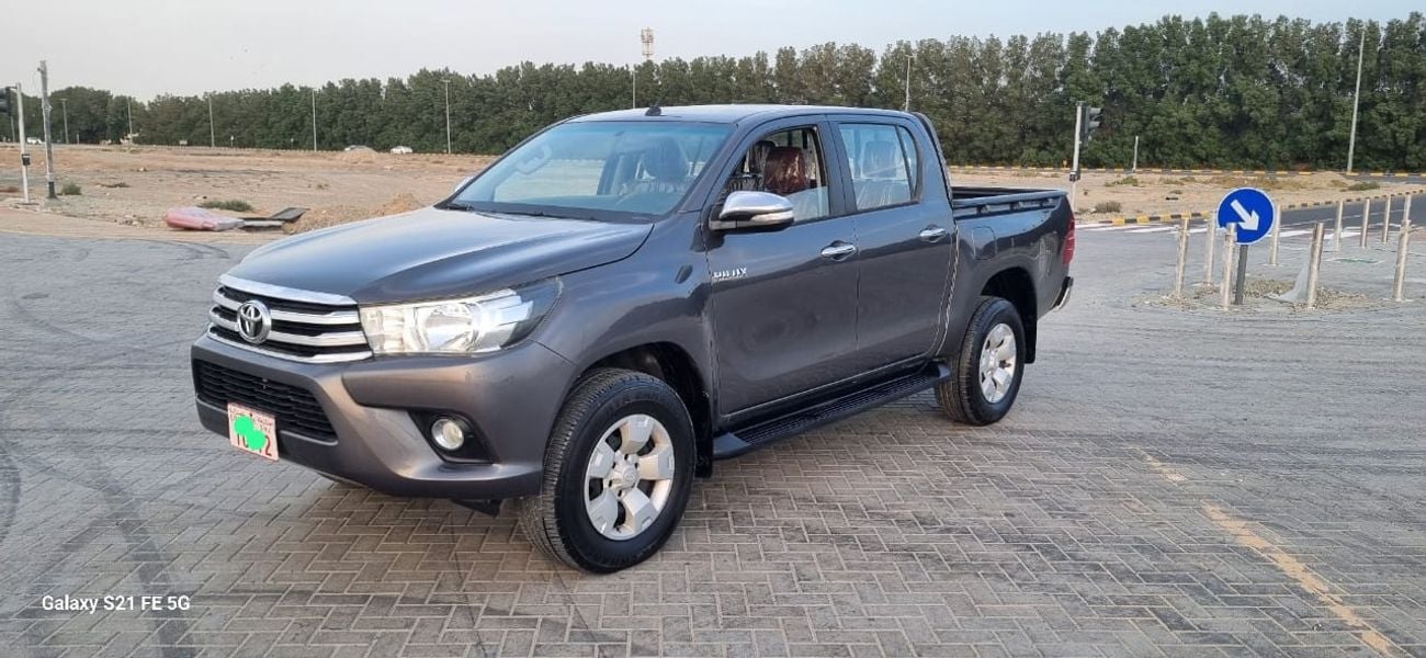 Toyota Hilux DLS 2.4L