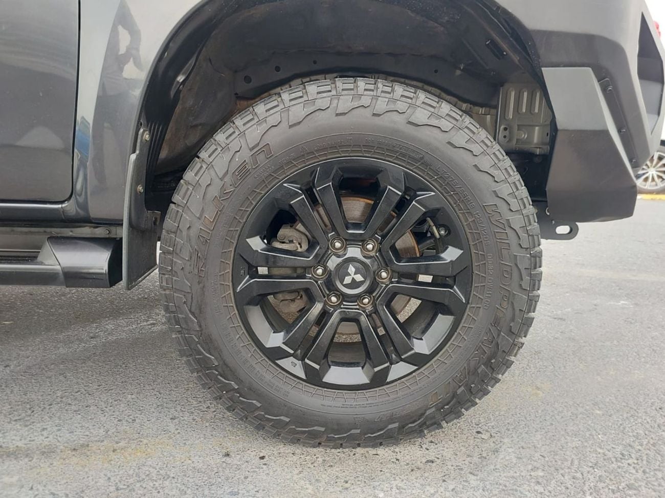 ميتسوبيشي تريتون MITSUBISHI TRITON PICKUP RHD 2020 MODEL 2.4 L DIESEL AUTOMATIC(PM04983)