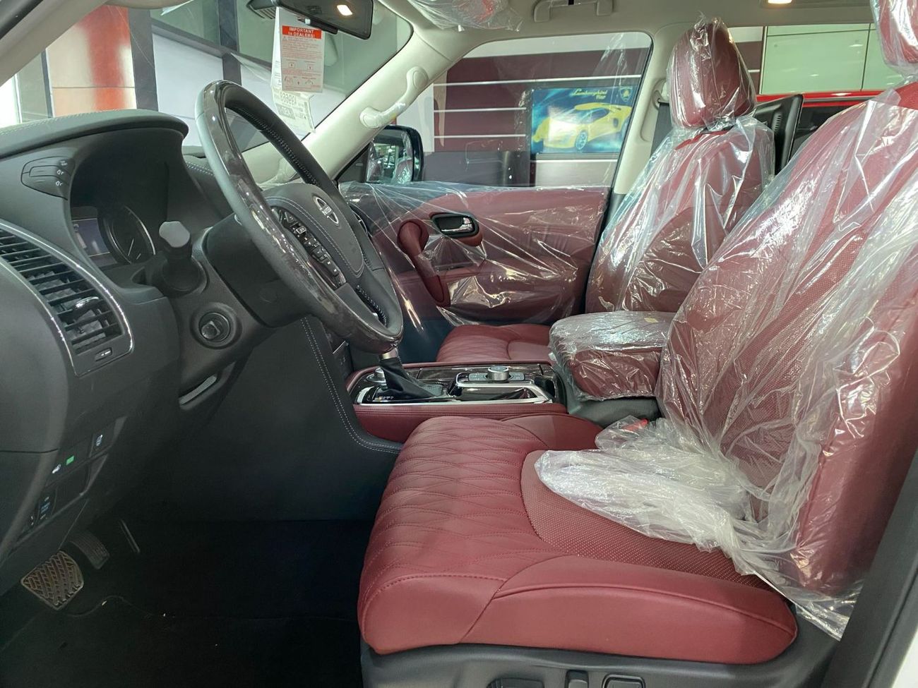 Nissan Patrol LE Platinum 5.6L BRAND NEW GCC SPEC UNDER WARRANTY