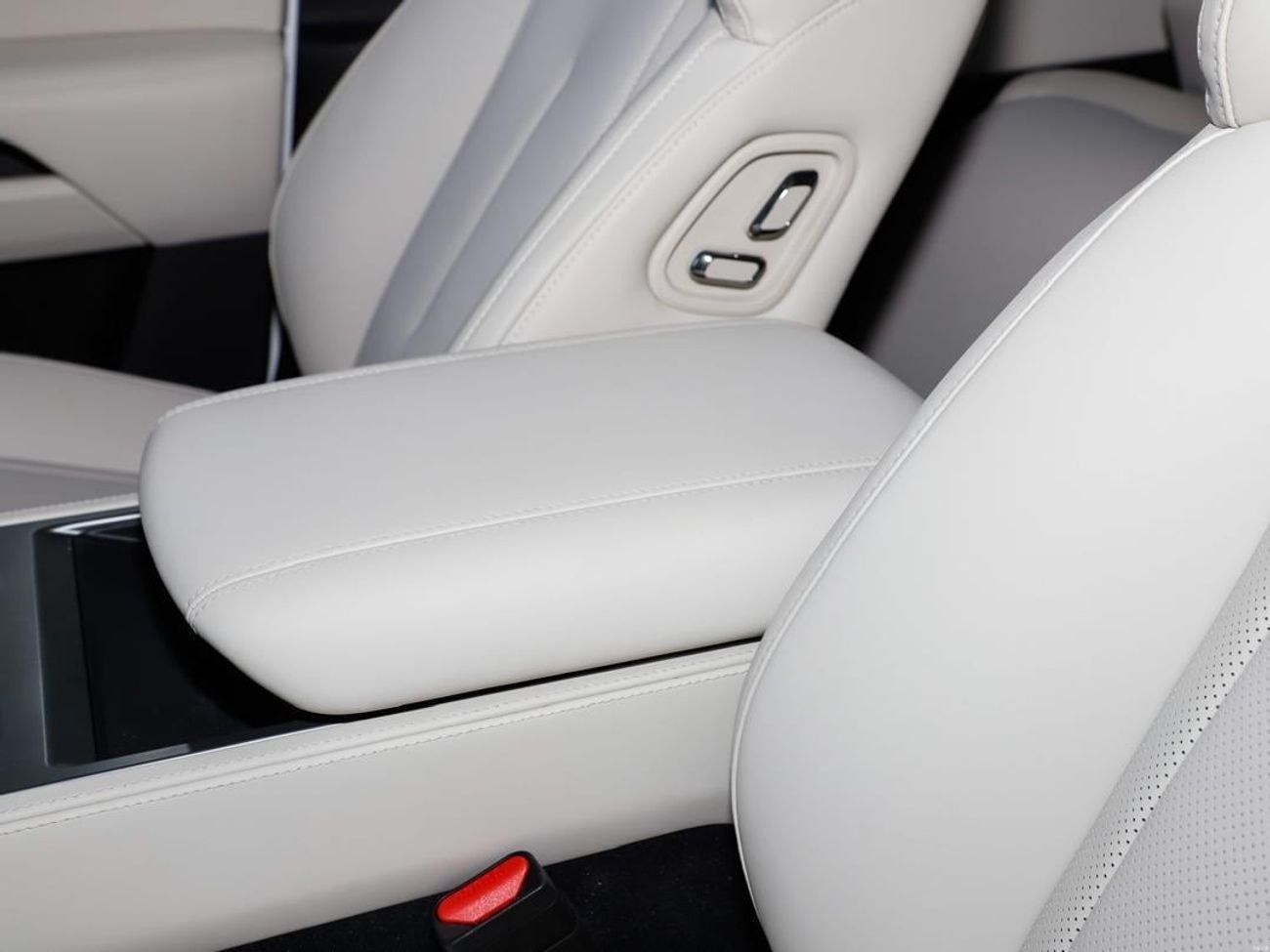 ROX 01 Long Range VIP 6 Seats VIP