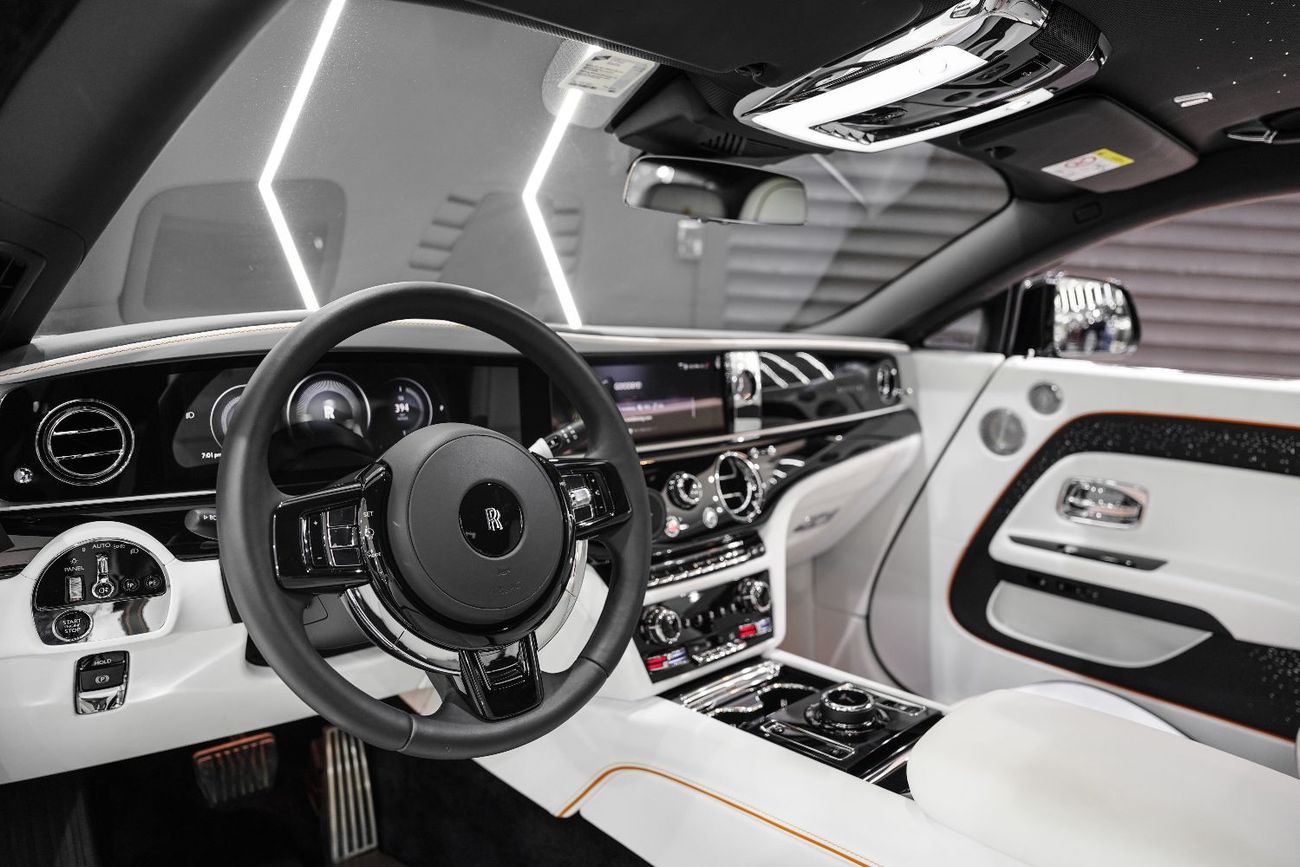 رولز رويس سبيكتر Coupe Bespoke Audio, Starlight Doors, Illuminated Fascia, Dealer Warr + Serv!!