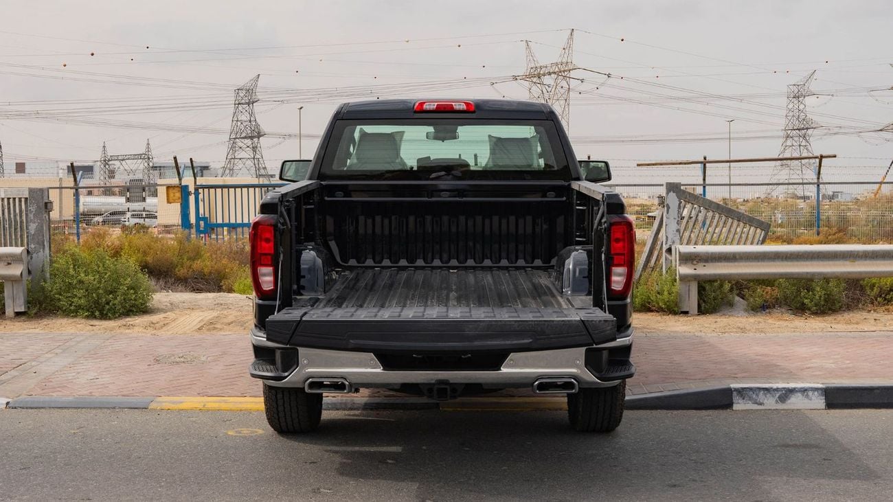 جي أم سي سييرا 2025 GMC Sierra SLE V8 5.3L AT Petrol Single Cab (Black)
