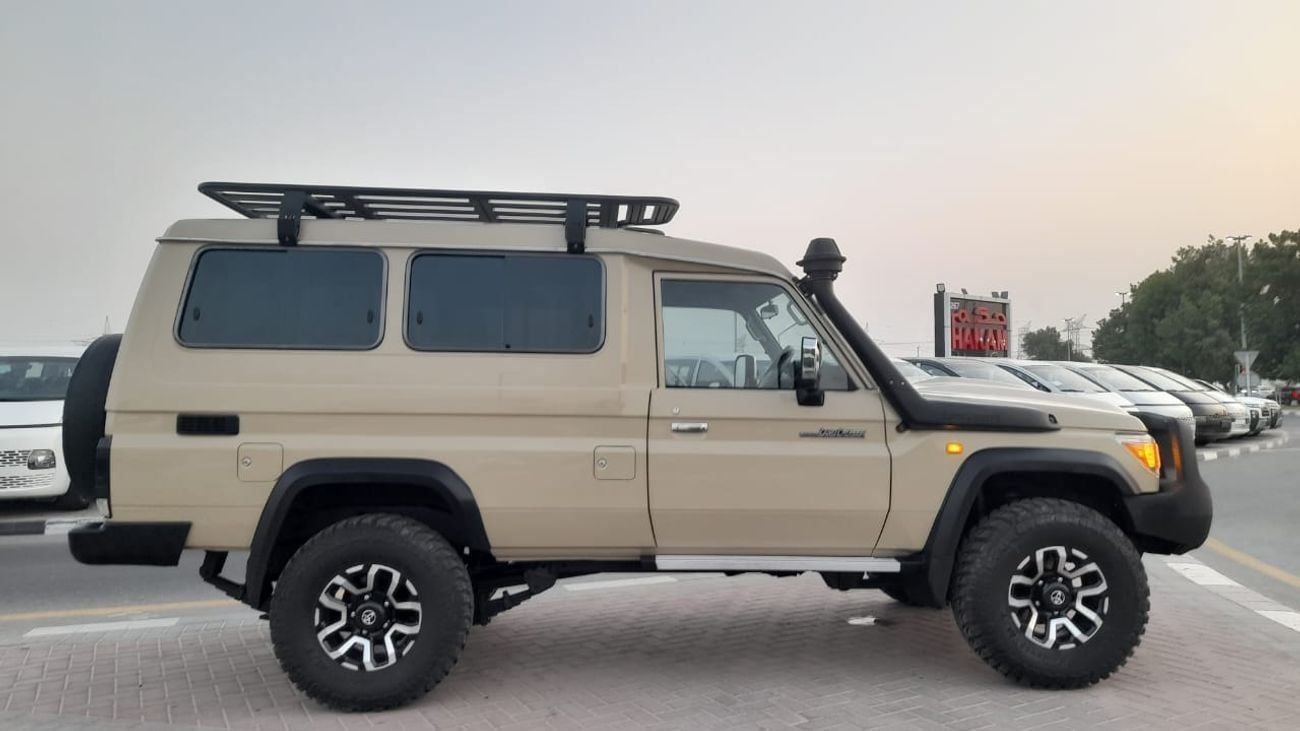 تويوتا لاند كروزر 70 