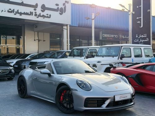 بورش 911 Carrera 4GTS 3.0L (450 HP) Convertible