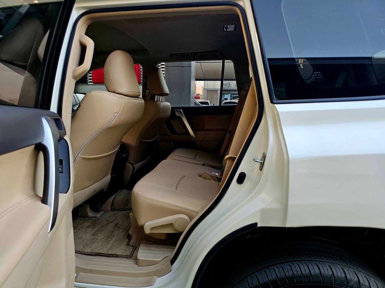 Toyota Prado GXR PRADO GXR / V6 4.0 / SUNROOF / LEATHER / LOW MILEAGE