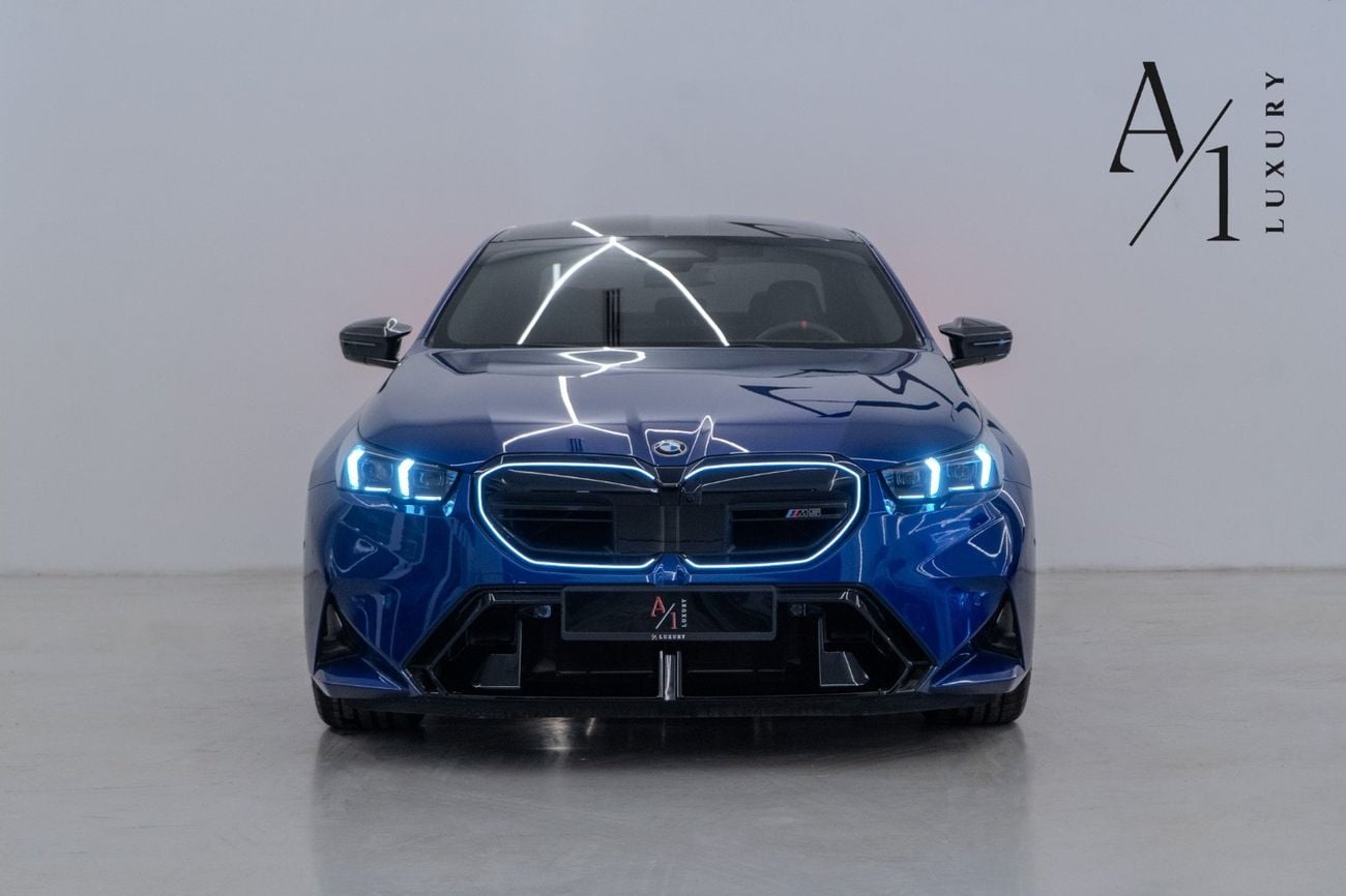 بي أم دبليو M5 STD STD